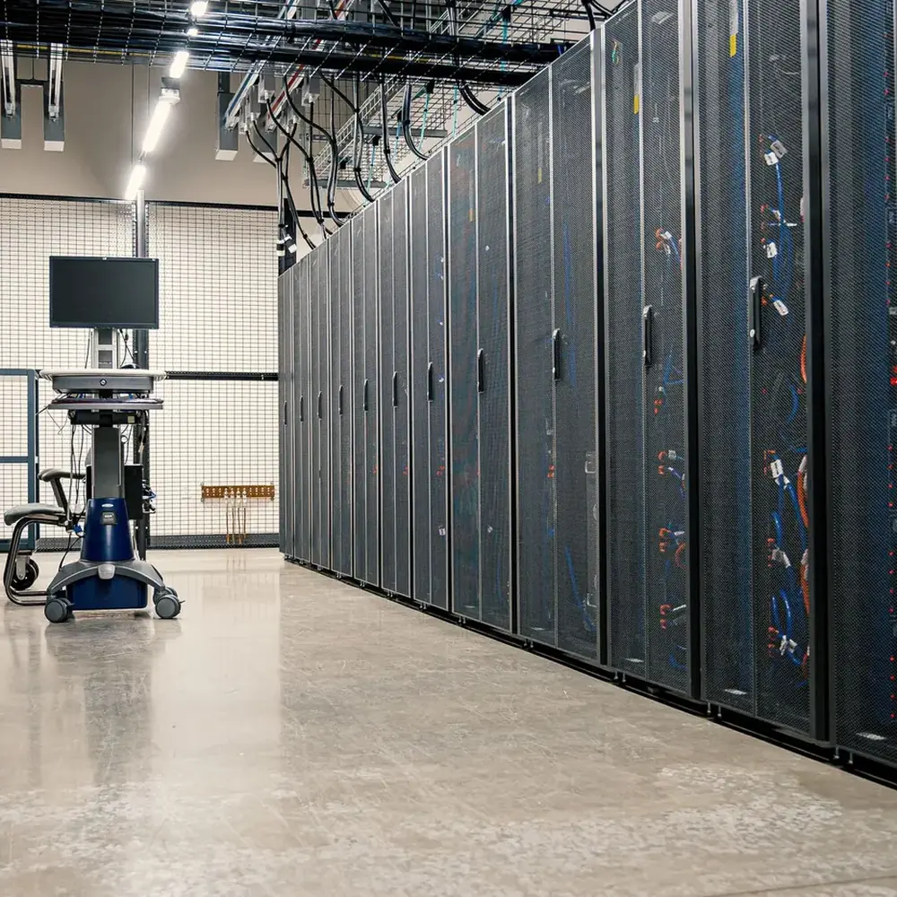 Fiber optic patch panel in a network rack